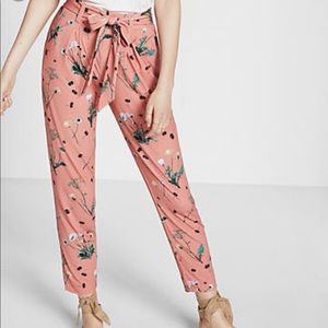 NWOT - High Waist Joggers